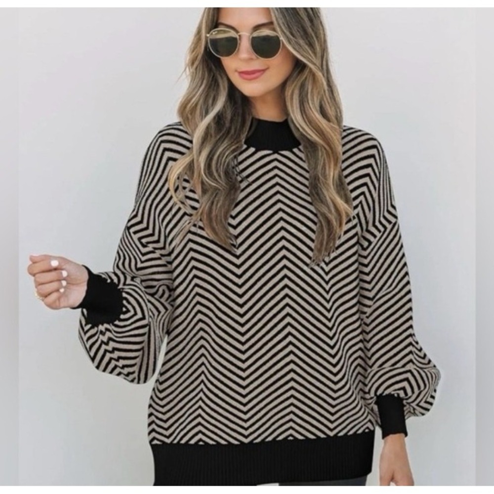Zesica Womens Chic & Stylish Chevron Black & Tan Mockneck Cozy Sweater Sz M